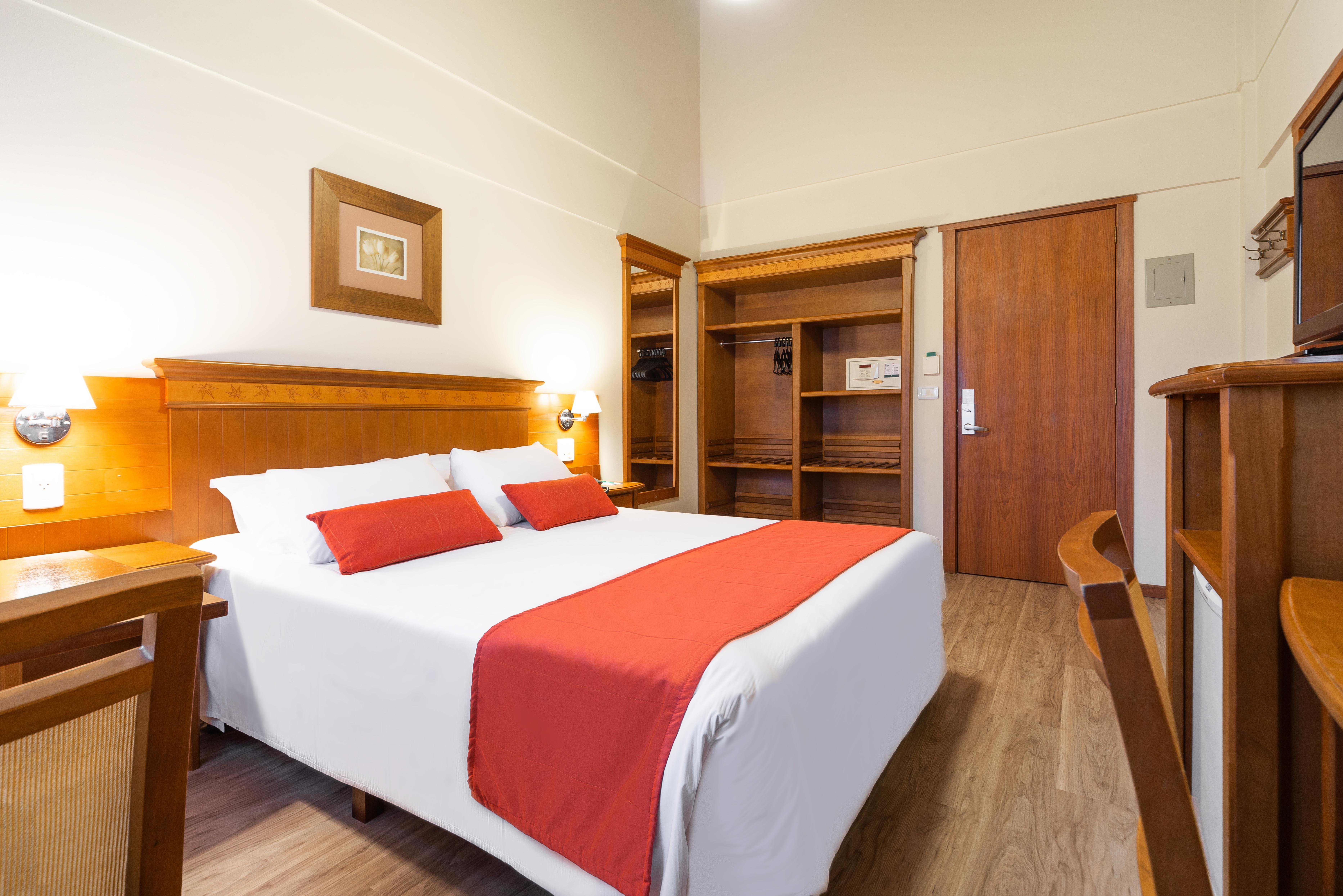Hotel Laghetto Грамаду Экстерьер фото